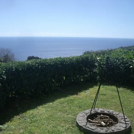 Casa Bianca Holiday home Lajes das Flores
