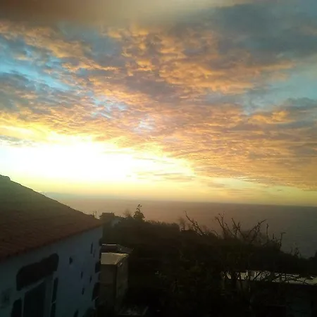 Casa Bianca Lajes das Flores